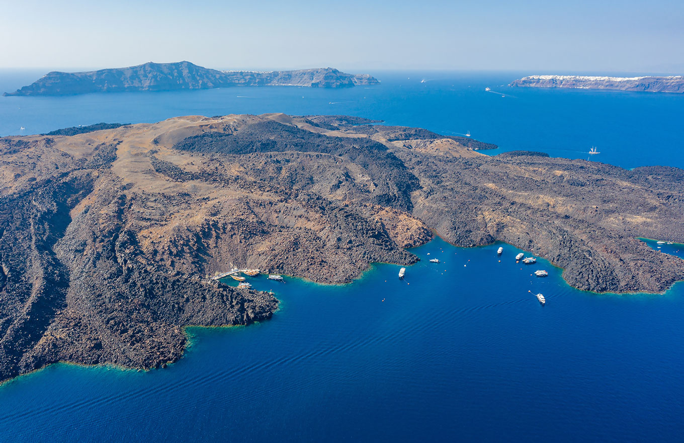 Nea Kameni - SantiMaris Boat Hire in Santorini Greece