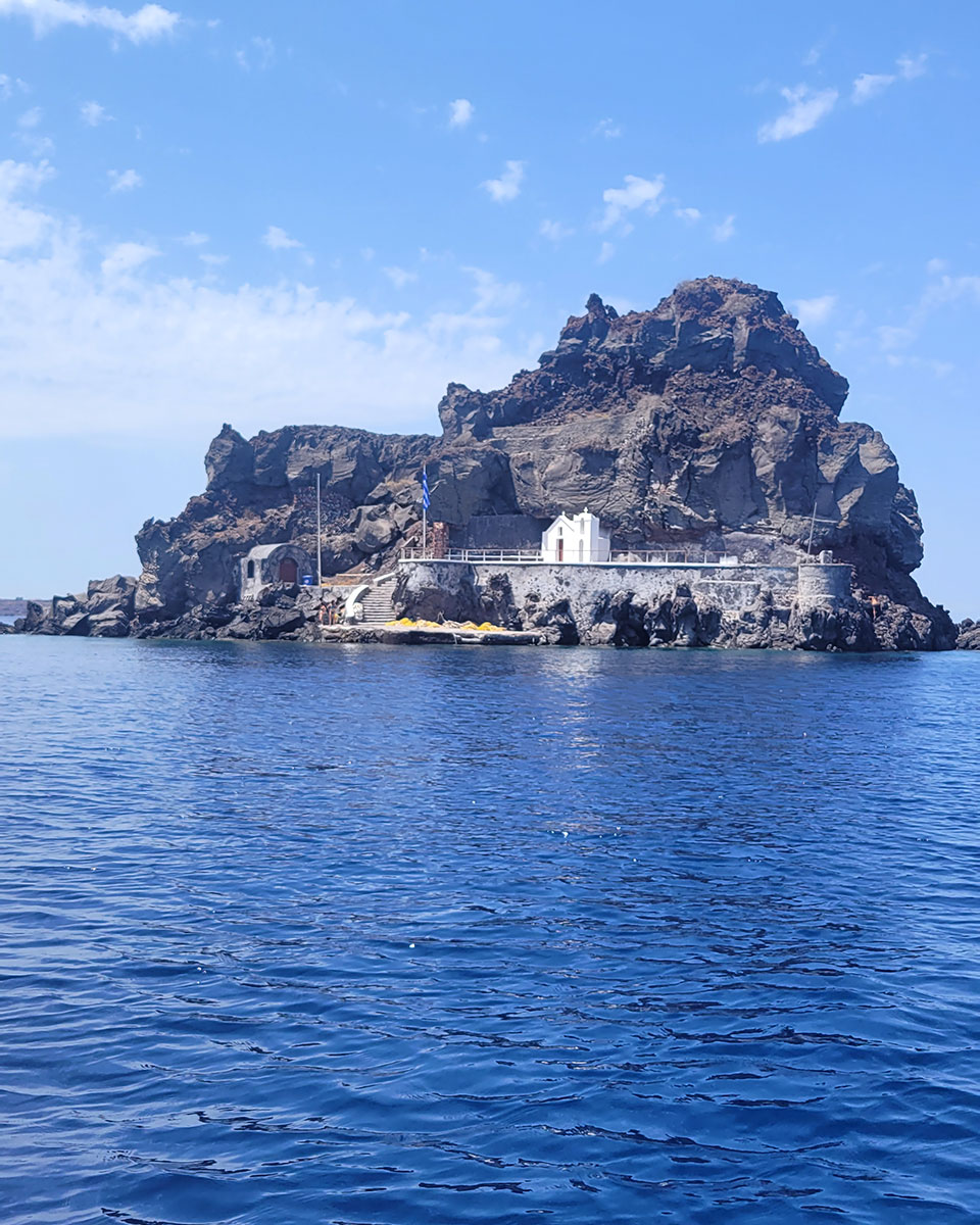 SantiMaris Santorini Boat Rentals - No License Required