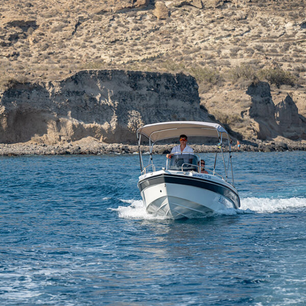 Private Boat Rental no License by SantiMaris - SantiMaris II